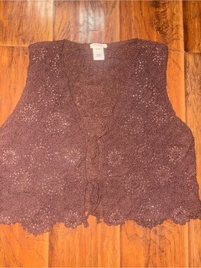 Pinky Brown Crochet Open-Front Vest